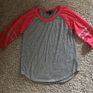 Small top From Buckle